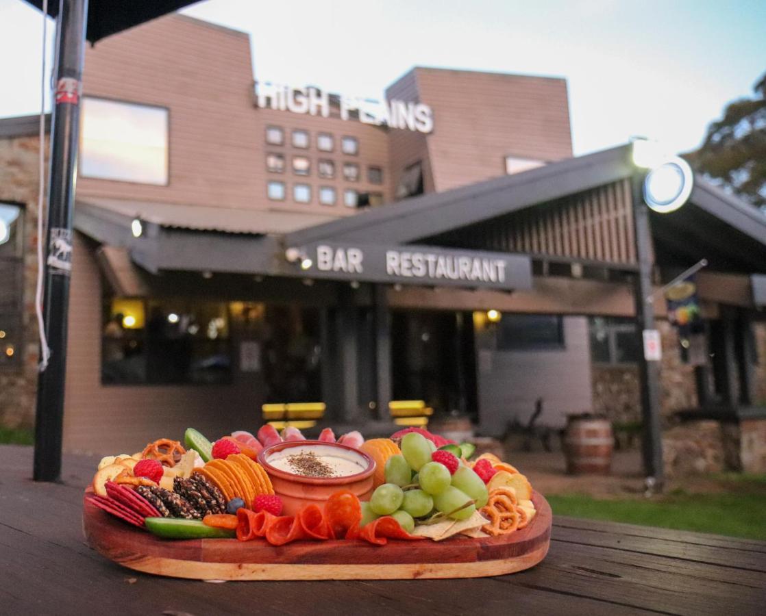 Hotel High Plains Dinner Plain Buitenkant foto